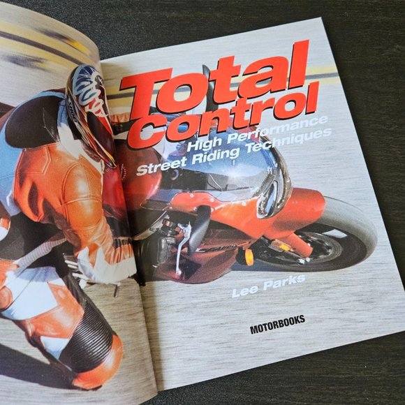 4/$25 - Total Control: High‎ Performance Street Riding Techniques - A4 Format - Picture 4 of 5